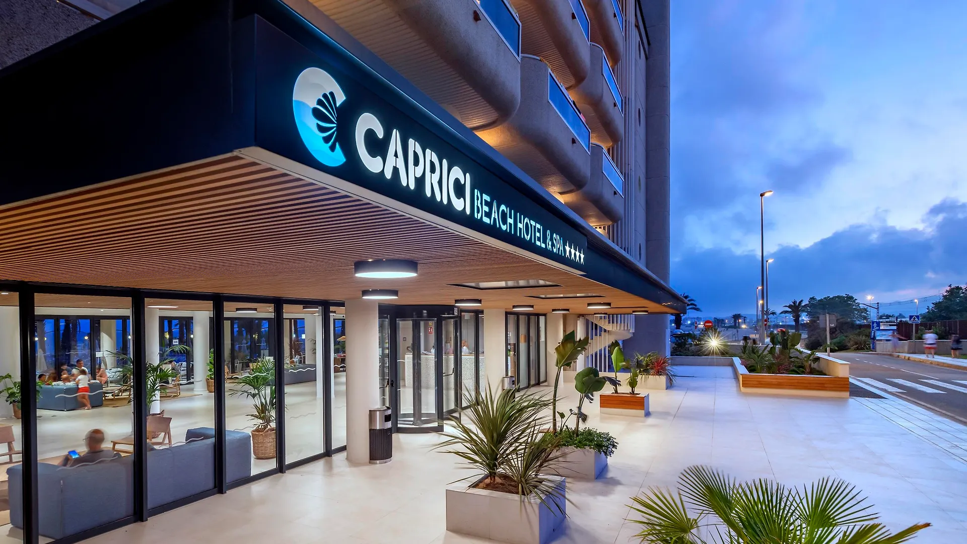 Caprici Beach Hotel & Spa Santa Susanna 4*,