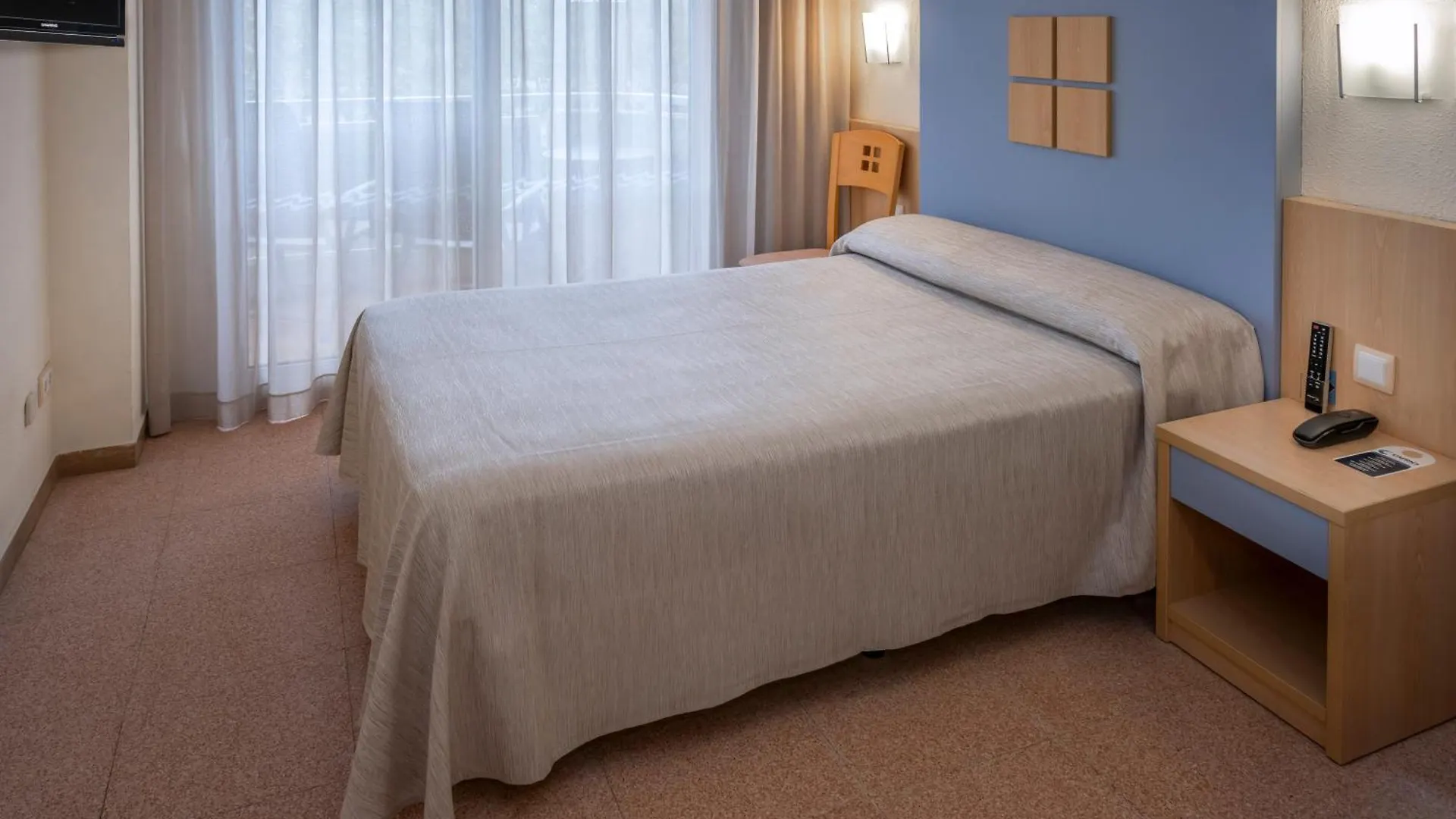 ****  Caprici Beach Hotel & Spa Santa Susanna Spain
