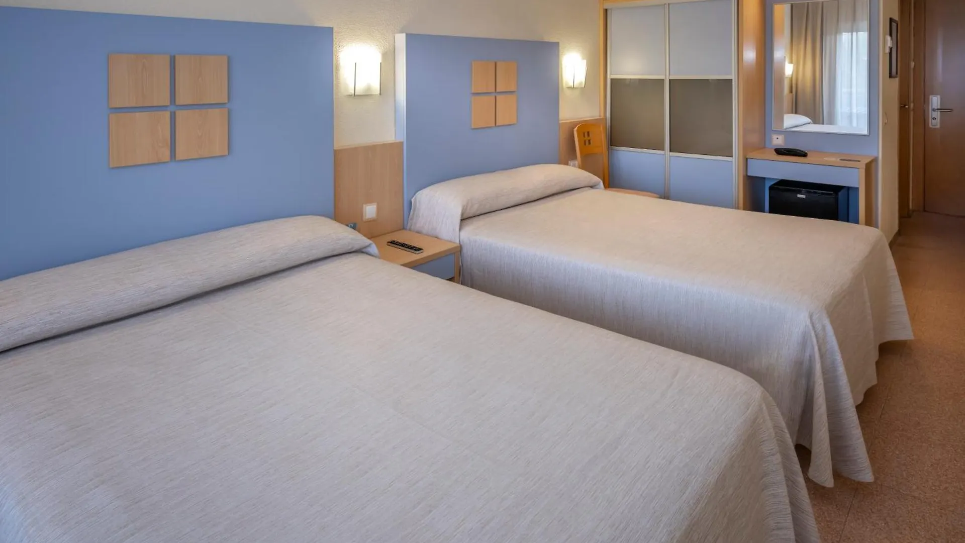 Caprici Beach Hotel & Spa Santa Susanna 4*,  Spain